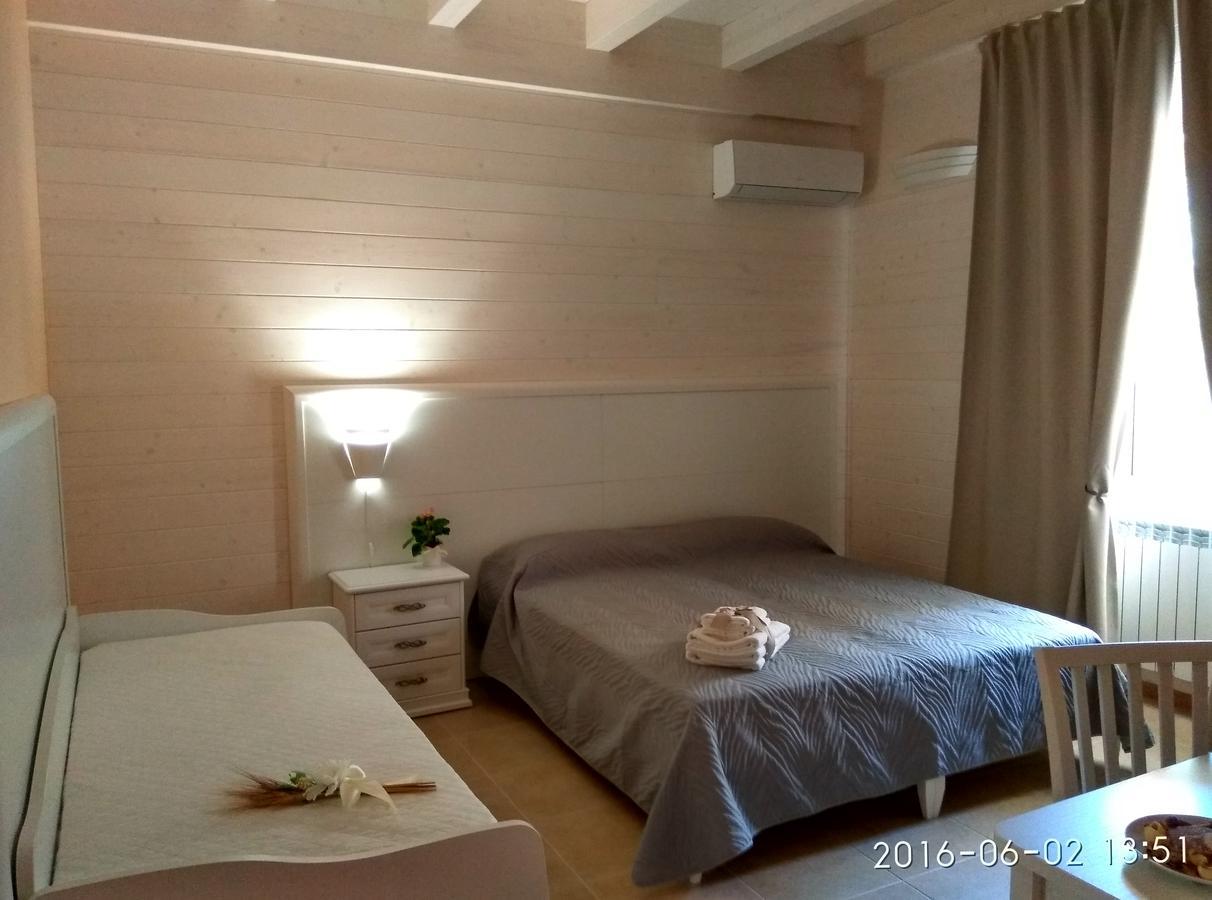 Le Camelie Bed & Breakfast Marina di Ginosa Eksteriør bilde
