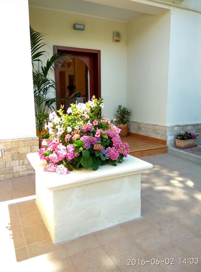 Le Camelie Bed & Breakfast Marina di Ginosa Eksteriør bilde