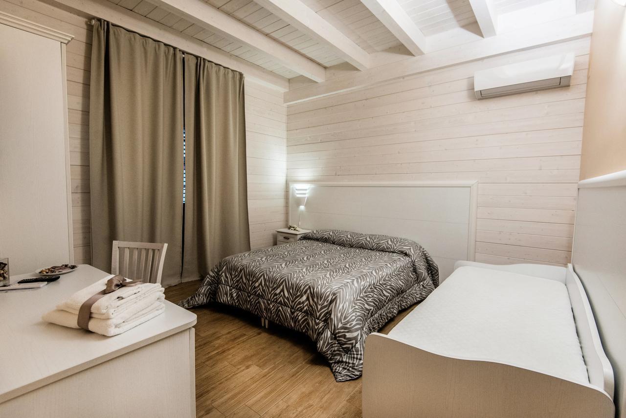 Le Camelie Bed & Breakfast Marina di Ginosa Eksteriør bilde